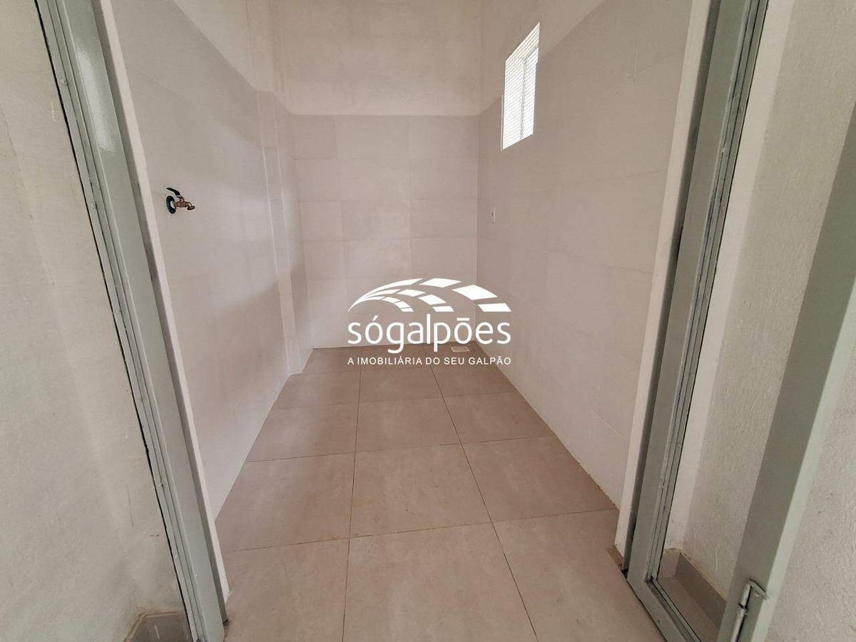 Galpão, João Pinheiro