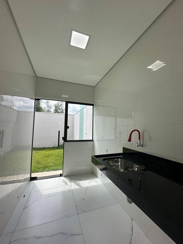 Casa, Espírito Santo, 3 Quartos, 4 Vagas, 1 Suíte