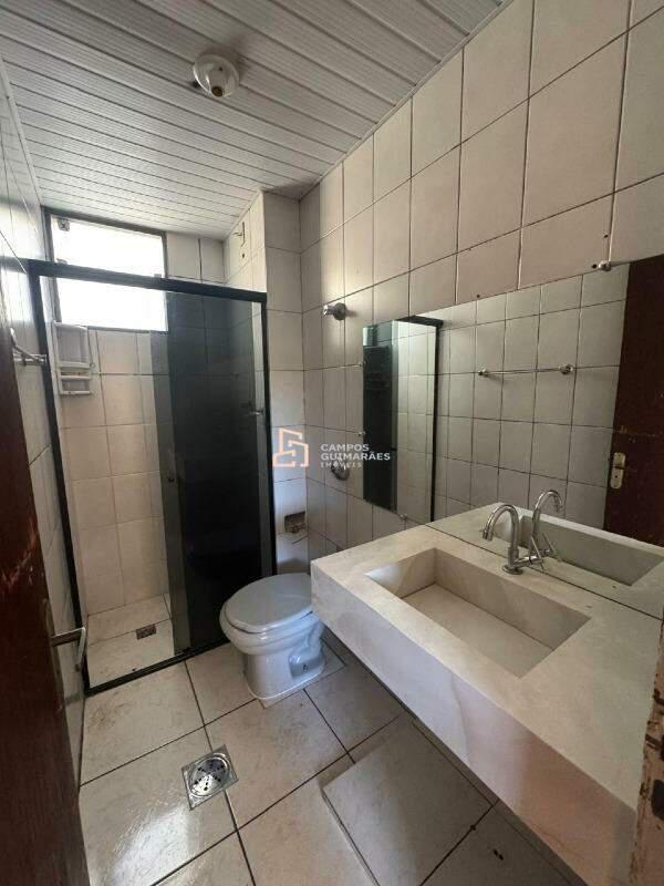 Apartamento, Flávio de Oliveira (barreiro), 2 Quartos, 1 Vaga