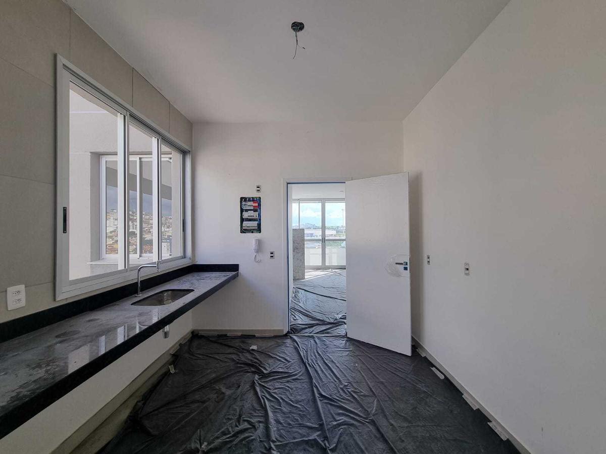 Cobertura, Jardim Riacho das Pedras, 3 Quartos, 3 Vagas, 1 Suíte