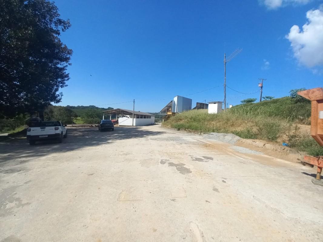 Fazenda, Zona Rural, 5 Quartos, 0 Vaga, 1 Suíte