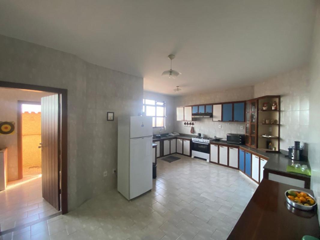 Casa, Nossa Senhora do Carmo, 4 Quartos, 4 Vagas, 2 Suítes
