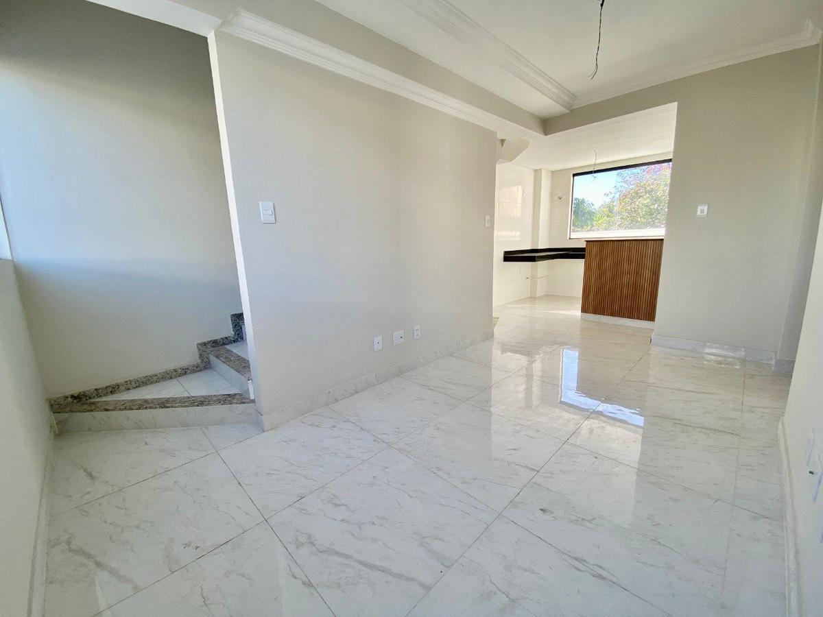 Cobertura, Santa Branca, 3 Quartos, 3 Vagas, 1 Suíte