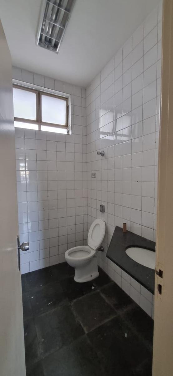 Galpão, Prado, 0 Quarto, 5 Vagas
