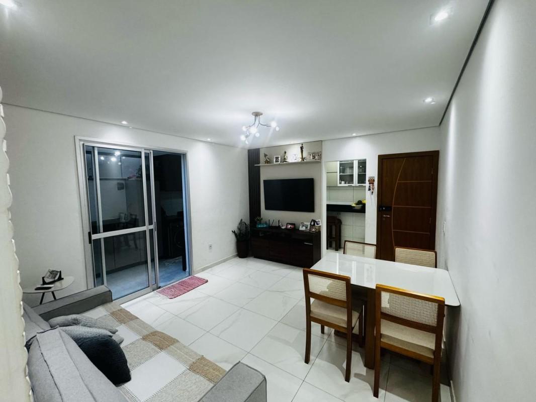 Apartamento, Europa, 2 Quartos, 1 Vaga