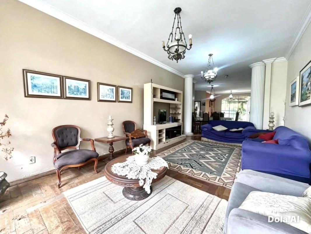 Casa, São Luiz (pampulha), 4 Quartos, 8 Vagas, 3 Suítes