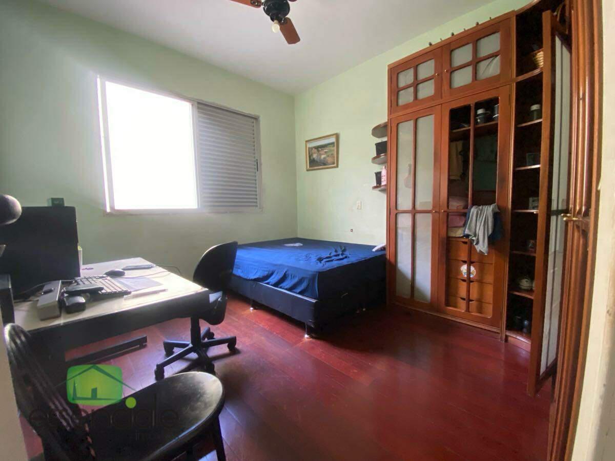 Casa, Jardim Riacho das Pedras, 3 Quartos, 8 Vagas, 1 Suíte