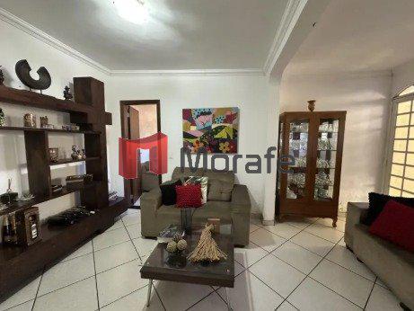 Casa, Caiçaras, 3 Quartos, 3 Vagas, 1 Suíte