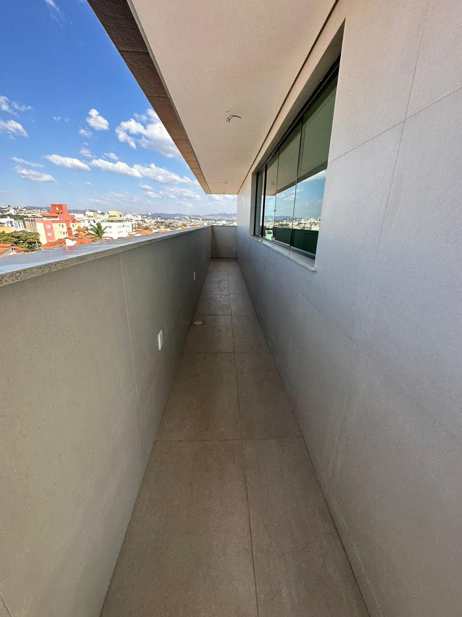 Cobertura, Serrano, 4 Quartos, 4 Vagas, 1 Suíte