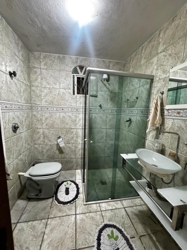 Casa, Centro, 3 Quartos, 3 Vagas, 1 Suíte