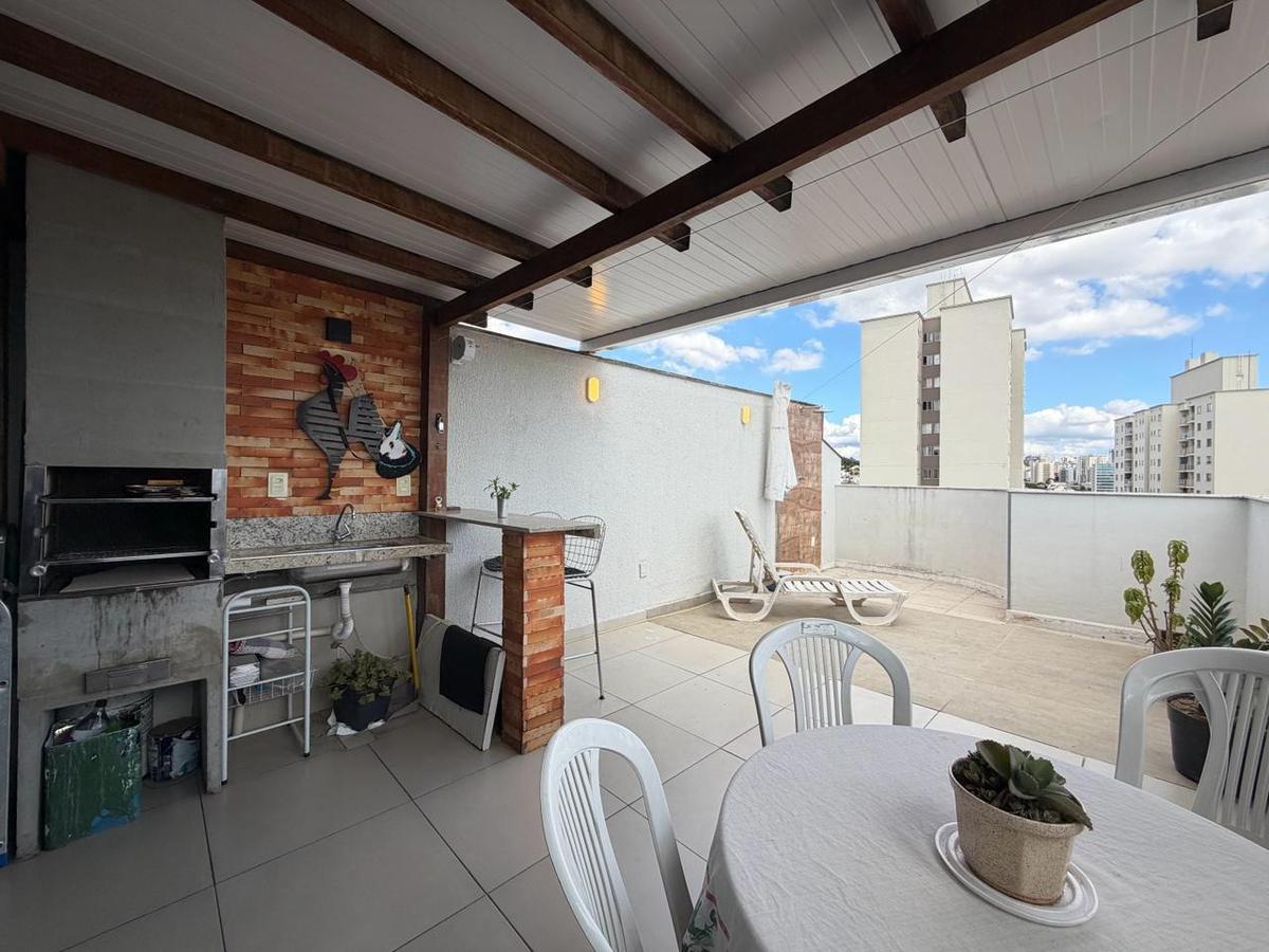 Cobertura, Paquetá, 2 Quartos, 2 Vagas, 1 Suíte