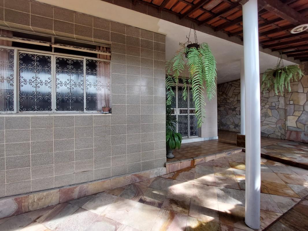 Casa, Serrano, 2 Quartos, 2 Vagas, 1 Suíte