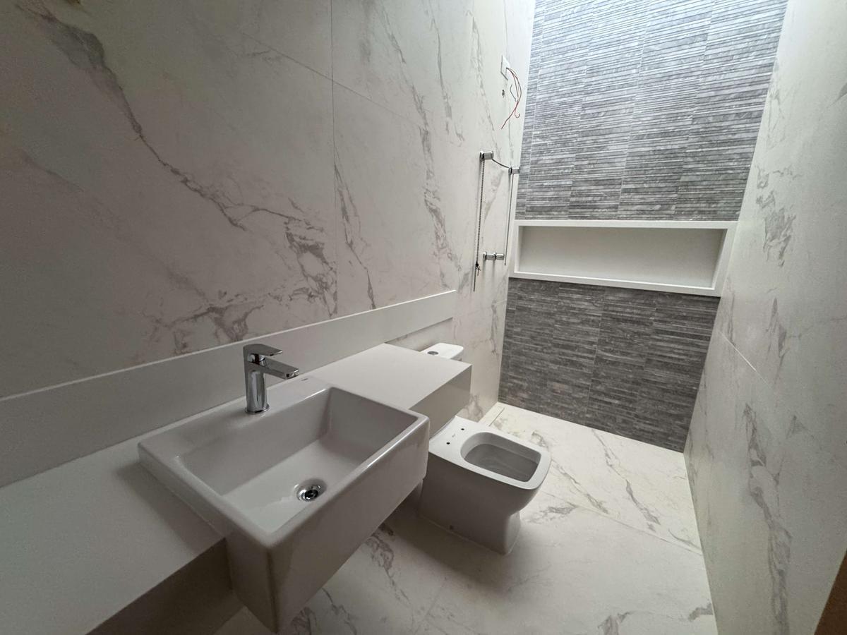 Casa, Jaraguá, 3 Quartos, 3 Vagas, 1 Suíte