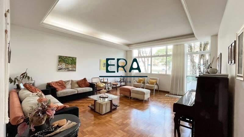 Casa, Serra, 7 Quartos, 6 Vagas, 3 Suítes