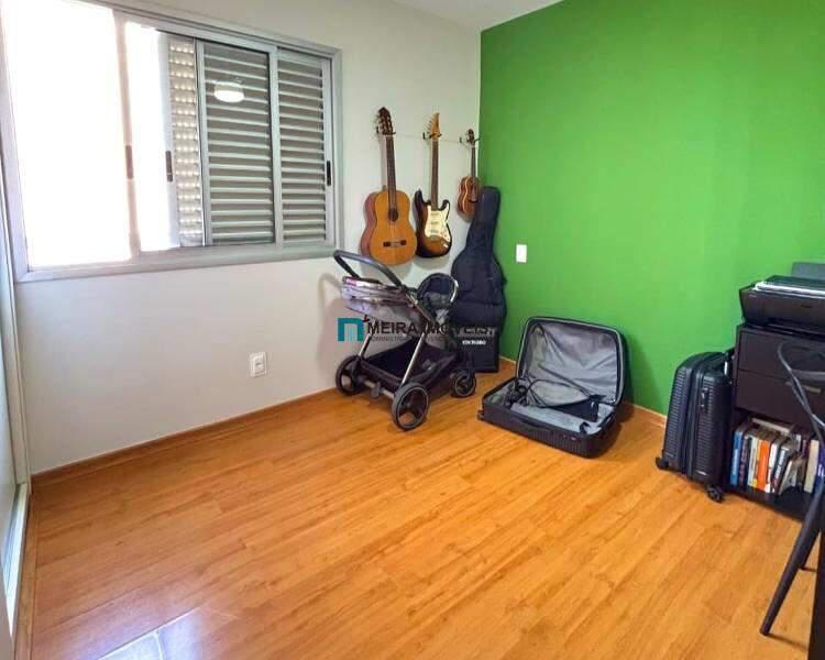 Cobertura, Funcionários, 4 Quartos, 4 Vagas, 2 Suítes