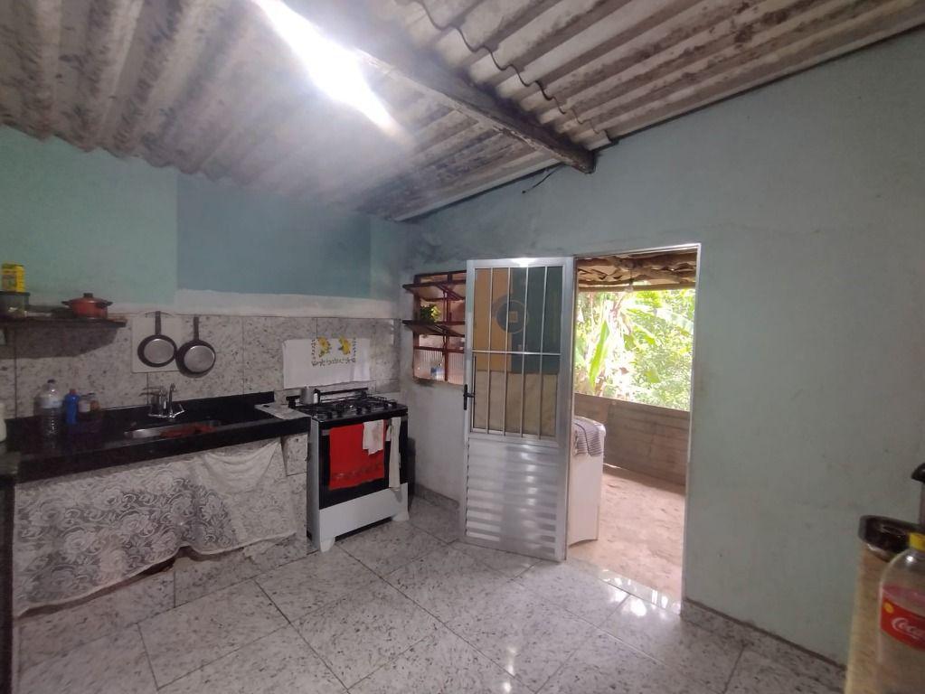 Casa, Mangabeiras, 2 Quartos, 4 Vagas