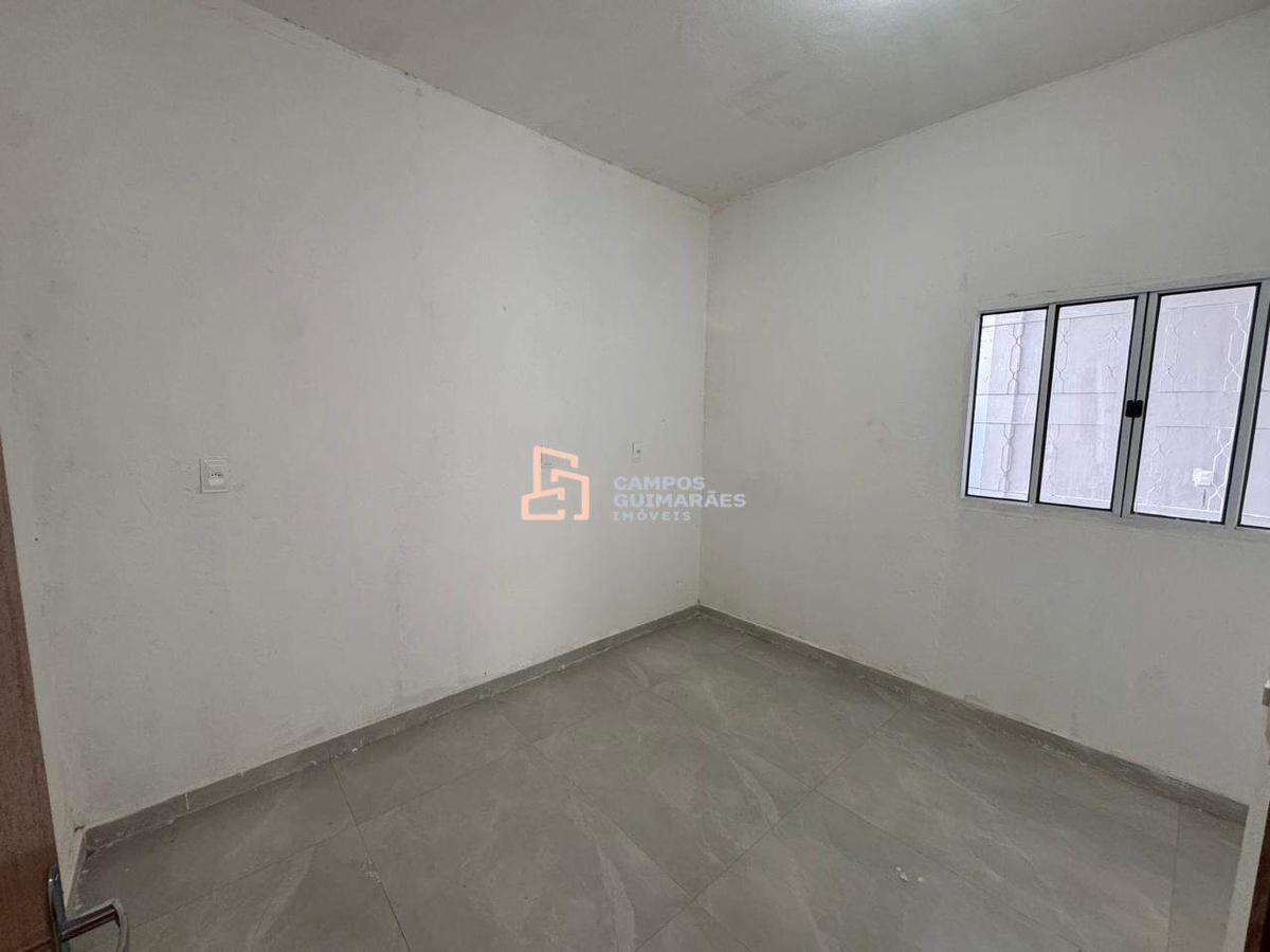 Casa, Milionários, 3 Quartos, 1 Vaga, 1 Suíte