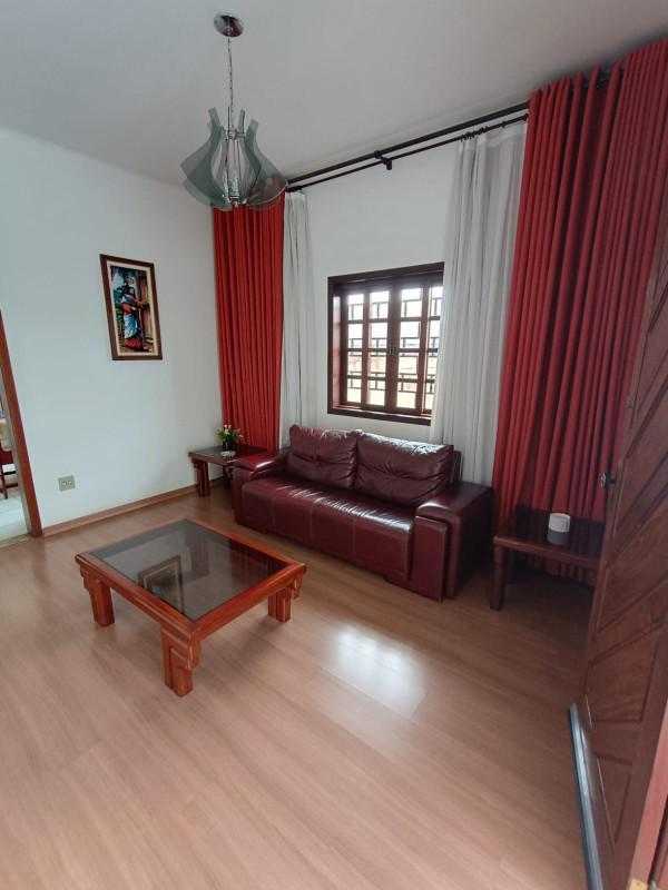 Casa, Nova Suíssa, 5 Quartos, 2 Vagas