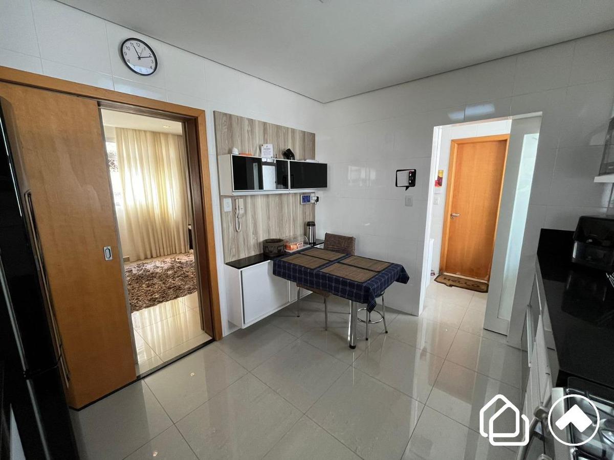 Apartamento, Buritis, 4 Quartos, 3 Vagas, 1 Suíte