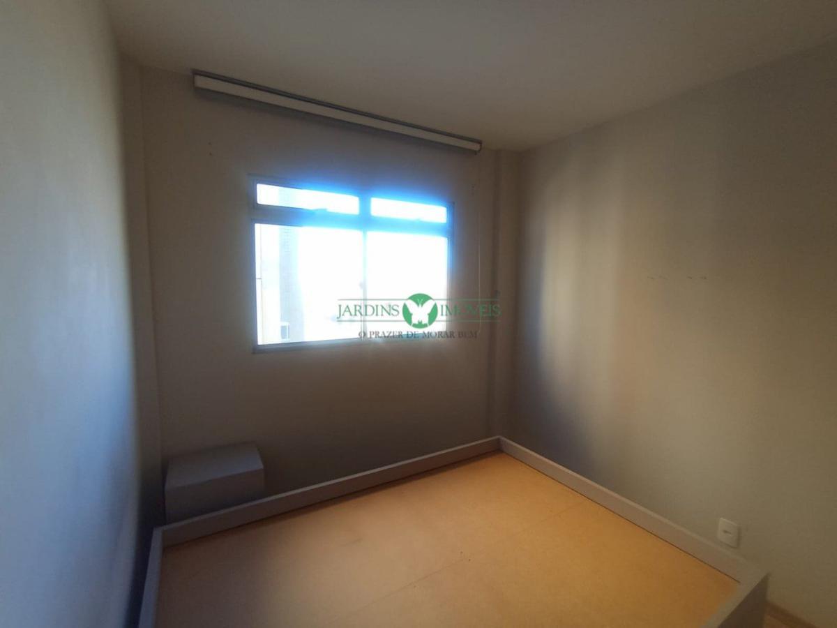 Apartamento, Santa Cruz, 2 Quartos, 1 Vaga