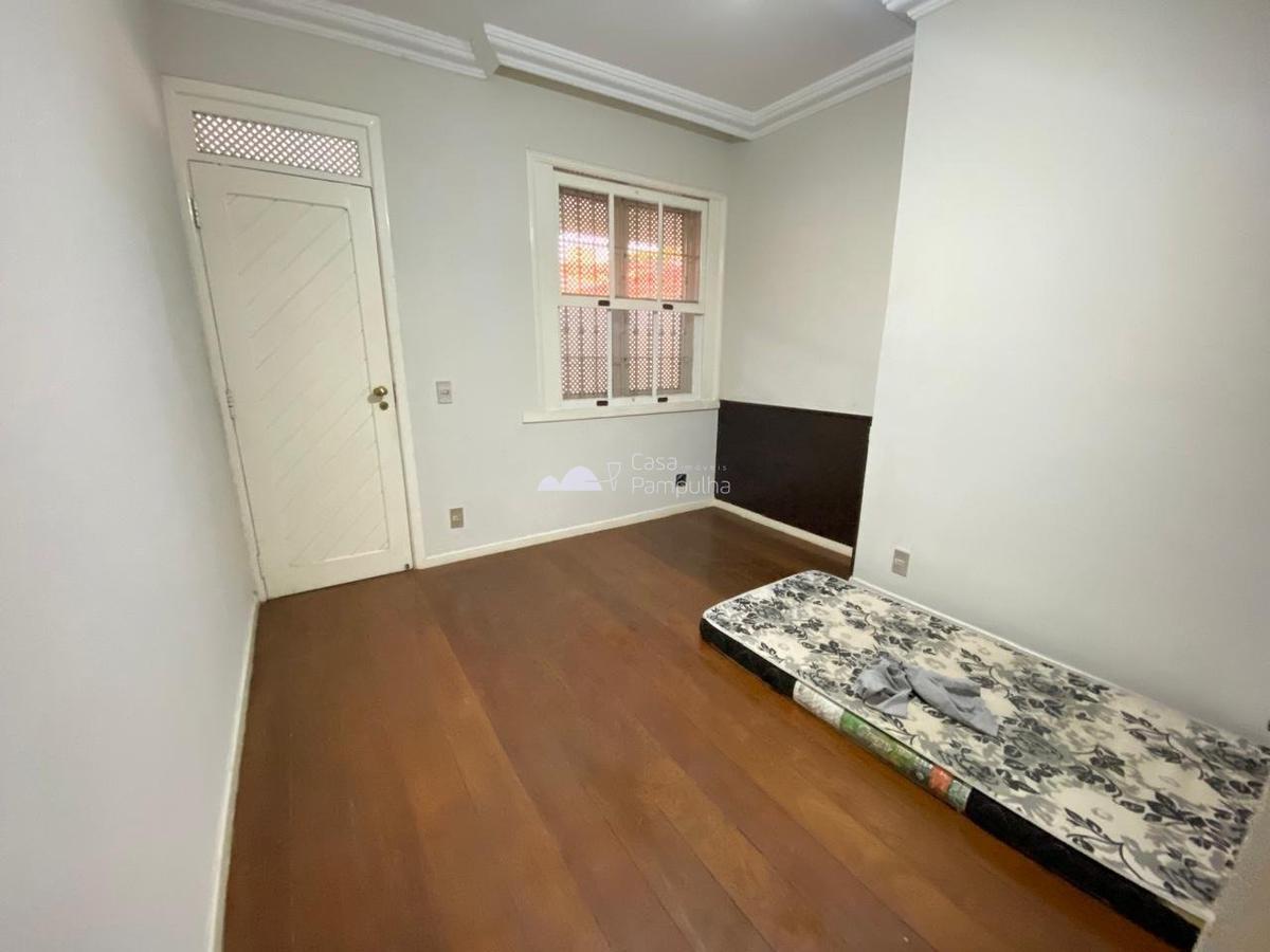 Casa, Santa Branca, 4 Quartos, 10 Vagas, 1 Suíte