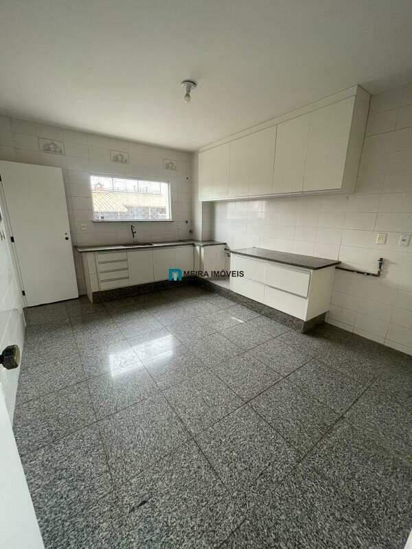 Apartamento, Sagrada Família, 4 Quartos, 2 Vagas, 2 Suítes