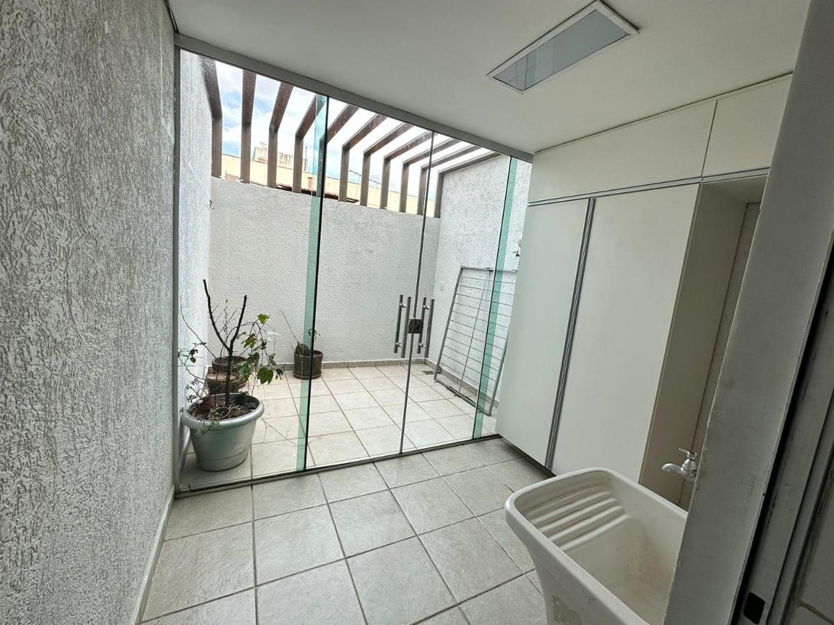 Apartamento, Ouro Preto, 3 Quartos, 2 Vagas, 1 Suíte