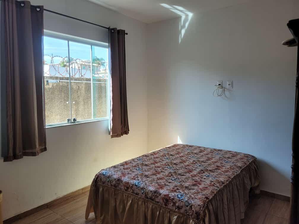 Casa, Tropical, 2 Quartos, 4 Vagas, 1 Suíte