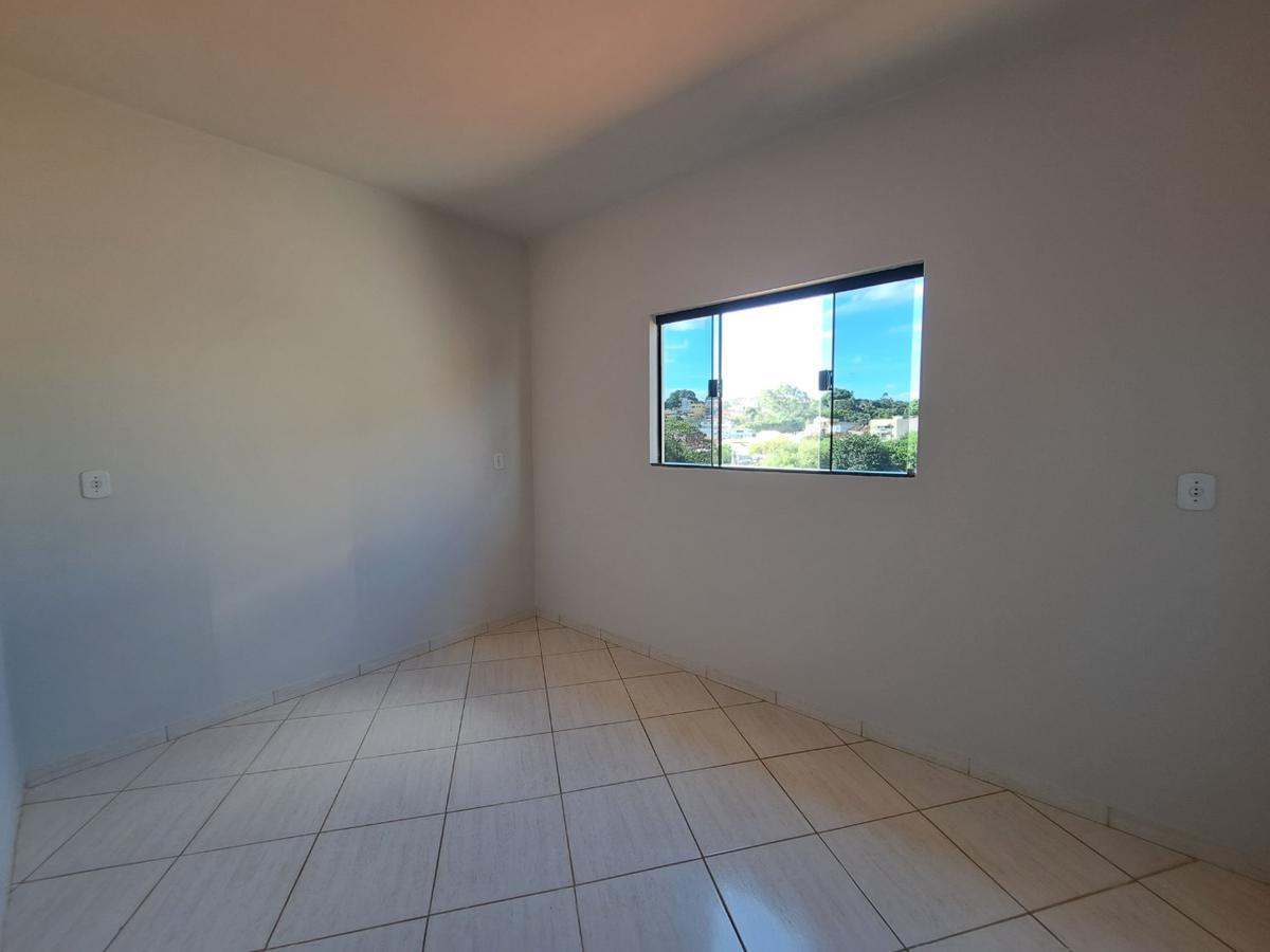 Casa, Centro, 3 Quartos, 0 Vaga
