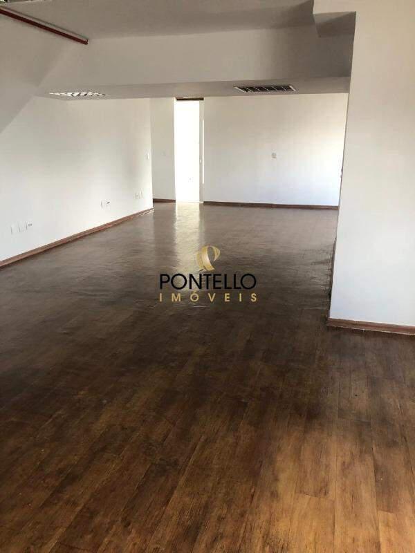 Sala, Estoril, 0 Quarto, 6 Vagas