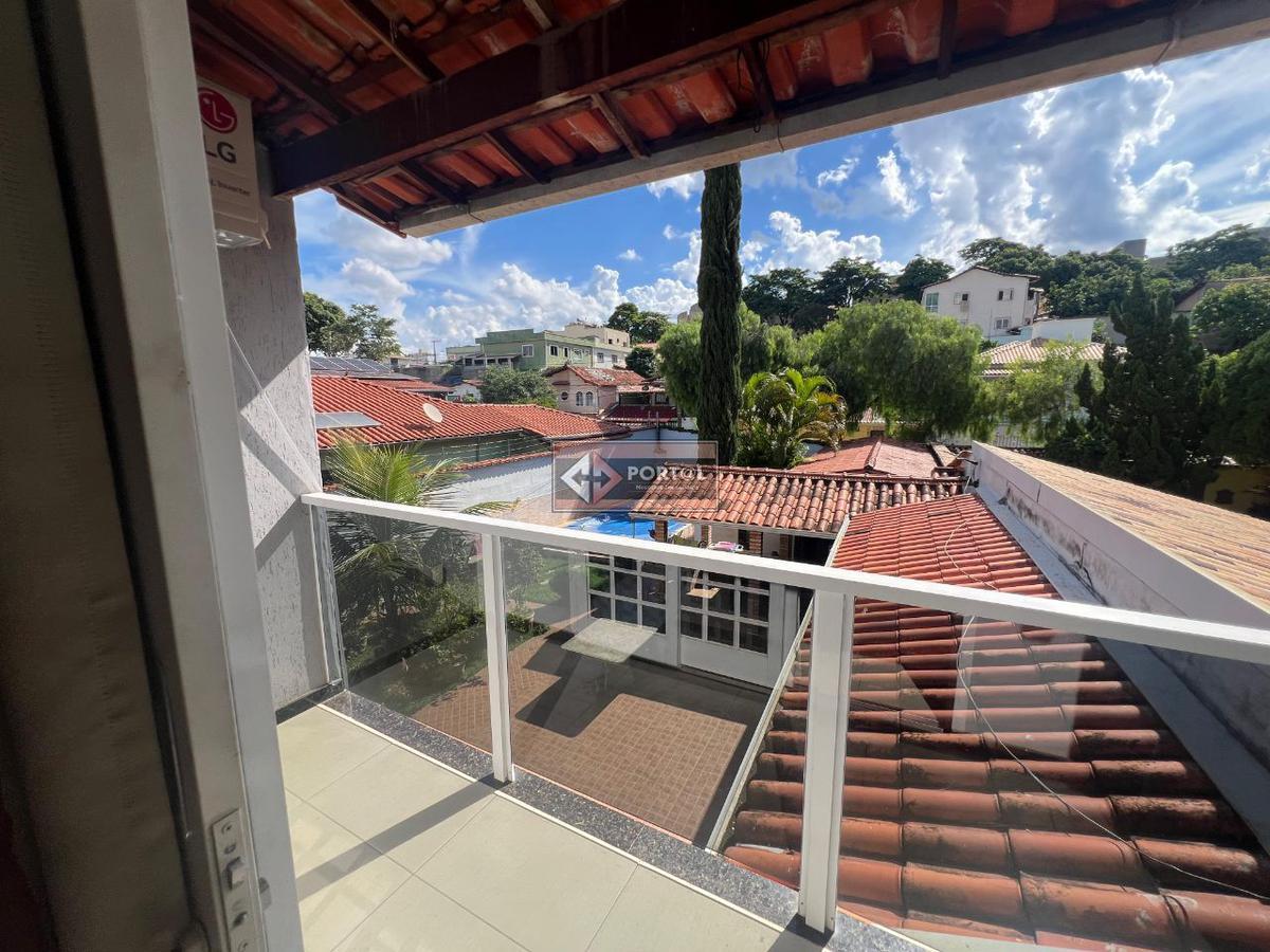 Casa, Planalto, 4 Quartos, 3 Vagas, 1 Suíte