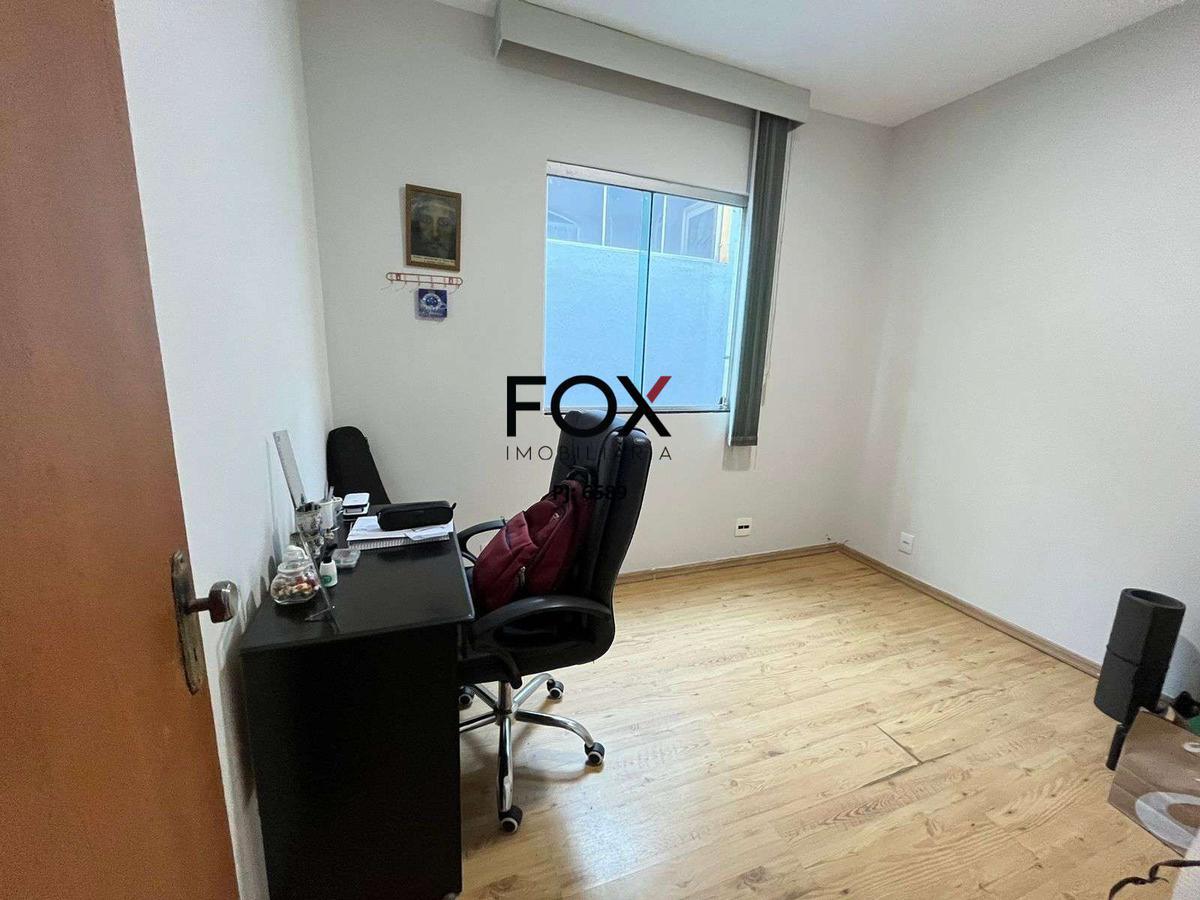 Casa, Dona Clara, 3 Quartos, 2 Vagas, 1 Suíte