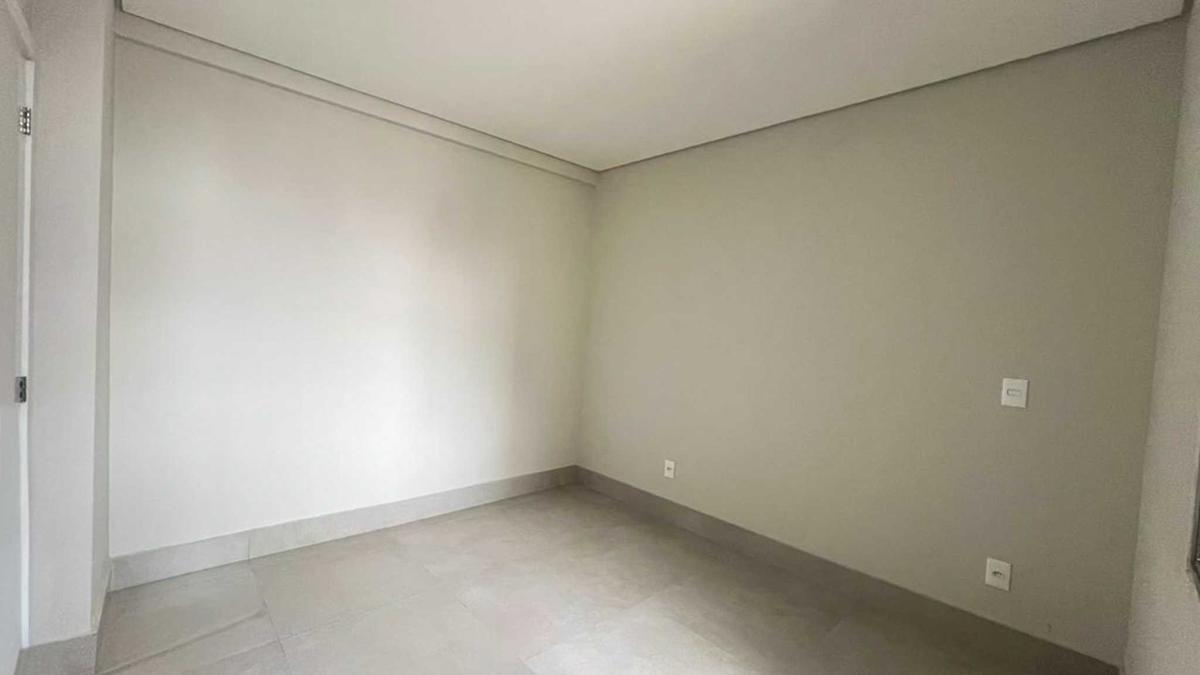 Apartamento, Centro, 2 Quartos, 0 Vaga, 1 Suíte