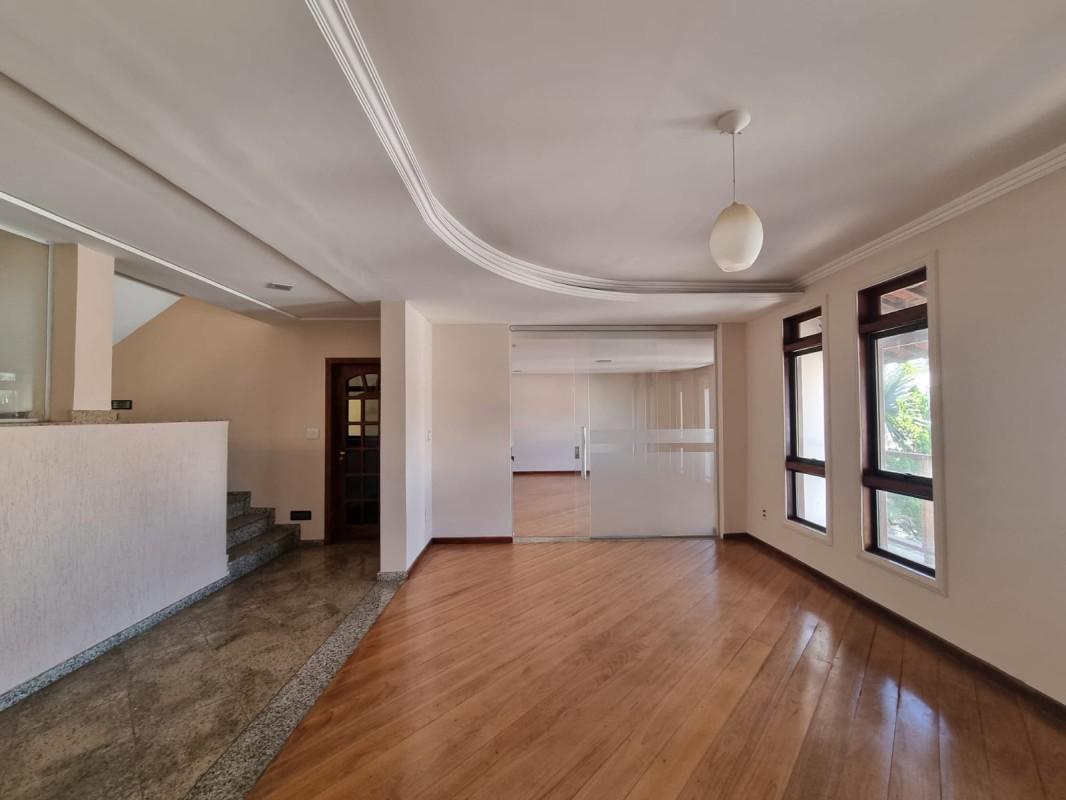 Casa, Jardim Riacho das Pedras, 4 Quartos, 5 Vagas, 3 Suítes