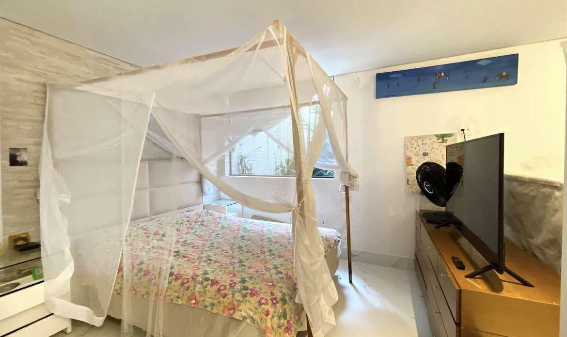 Casa, Lourdes, 3 Quartos, 0 Vaga, 1 Suíte