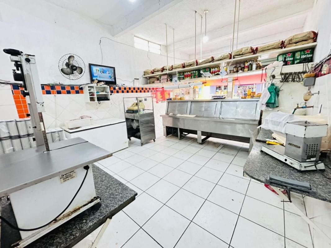 Casa Comercial, Jardim Leblon, 4 Quartos, 0 Vaga