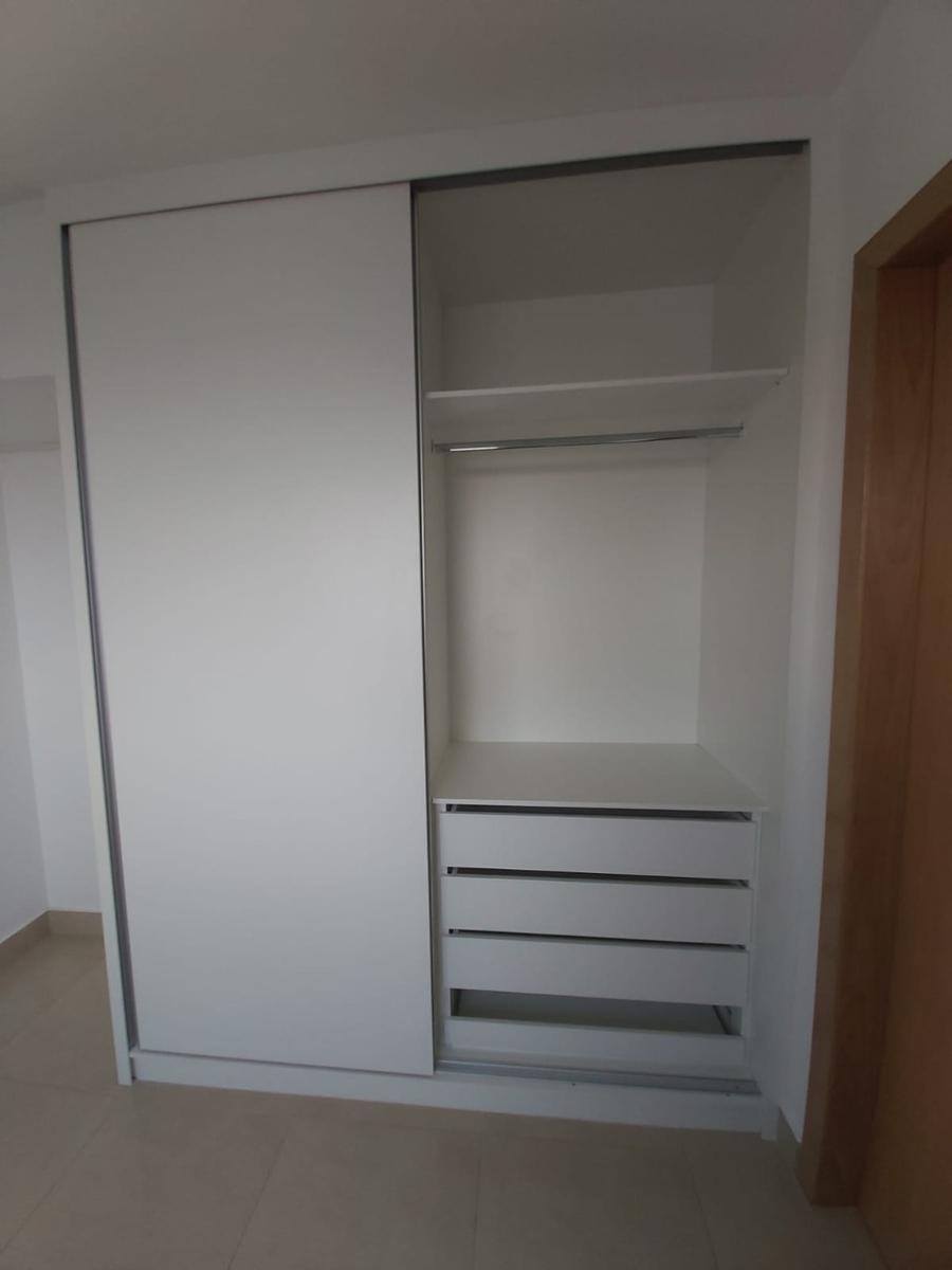 Apartamento, Sagrada Família, 1 Quarto, 1 Vaga