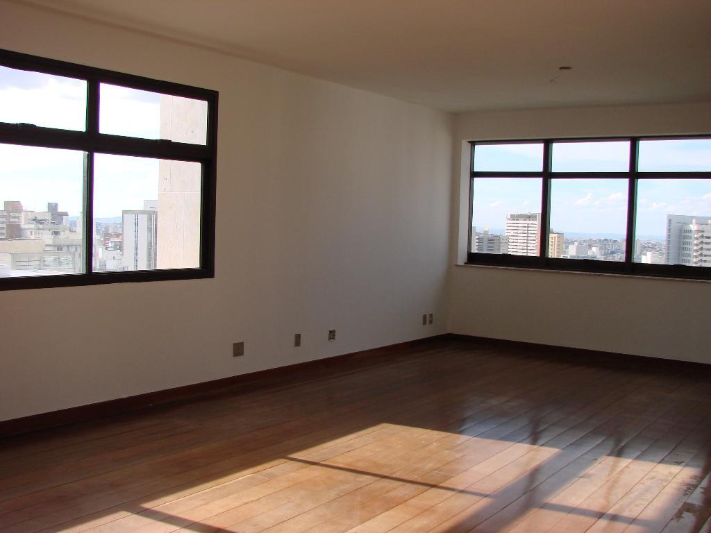 Apartamento, Serra, 4 Quartos, 4 Vagas, 2 Suítes