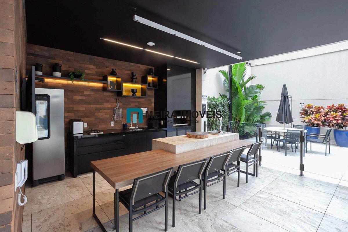 Apartamento, Funcionários, 2 Quartos, 2 Vagas, 2 Suítes
