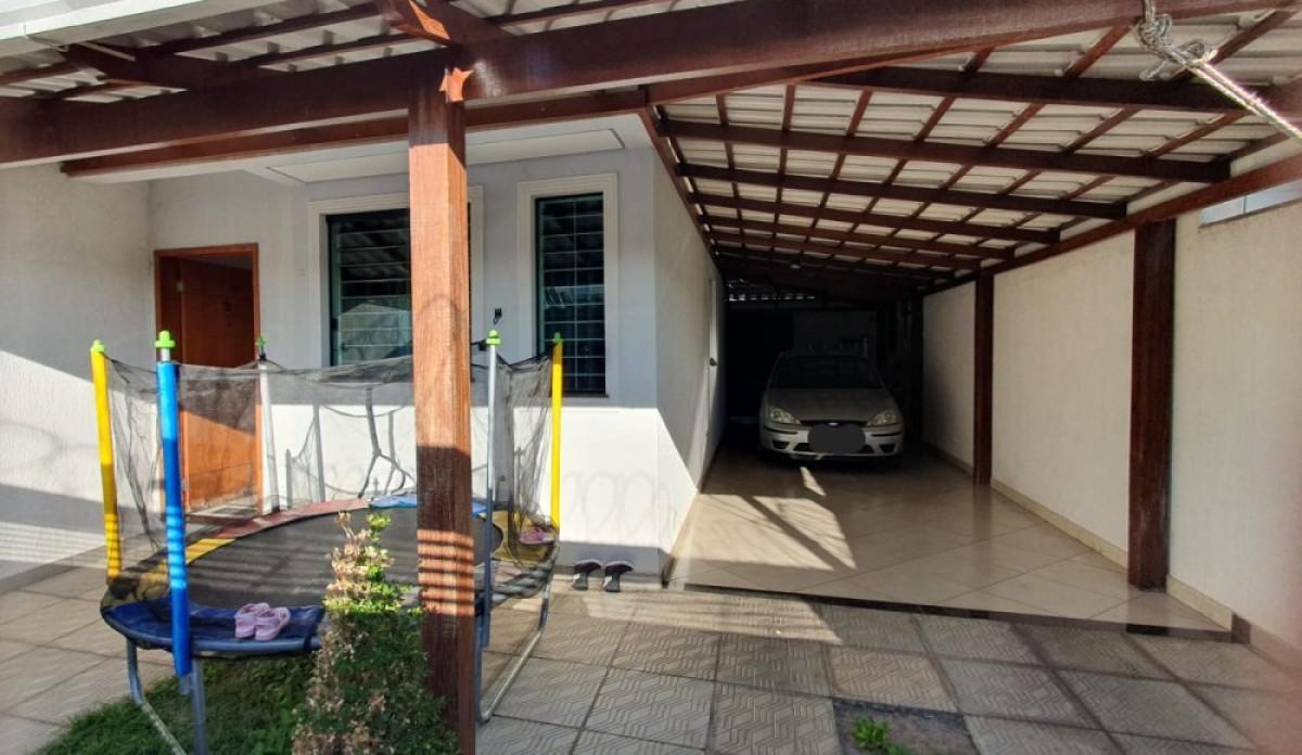 Casa, Masterville, 2 Quartos, 4 Vagas
