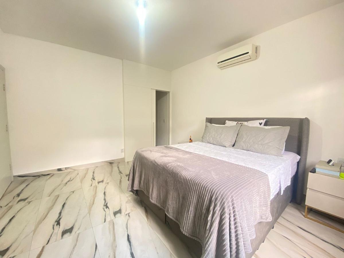 Casa, Castelo, 4 Quartos, 3 Vagas, 3 Suítes
