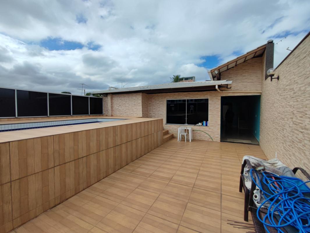 Casa, Itaipu, 4 Quartos, 10 Vagas, 1 Suíte