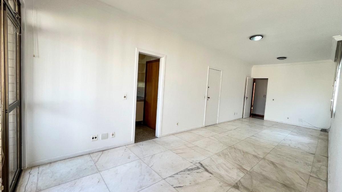 Apartamento, Coração de Jesus, 4 Quartos, 2 Vagas, 1 Suíte