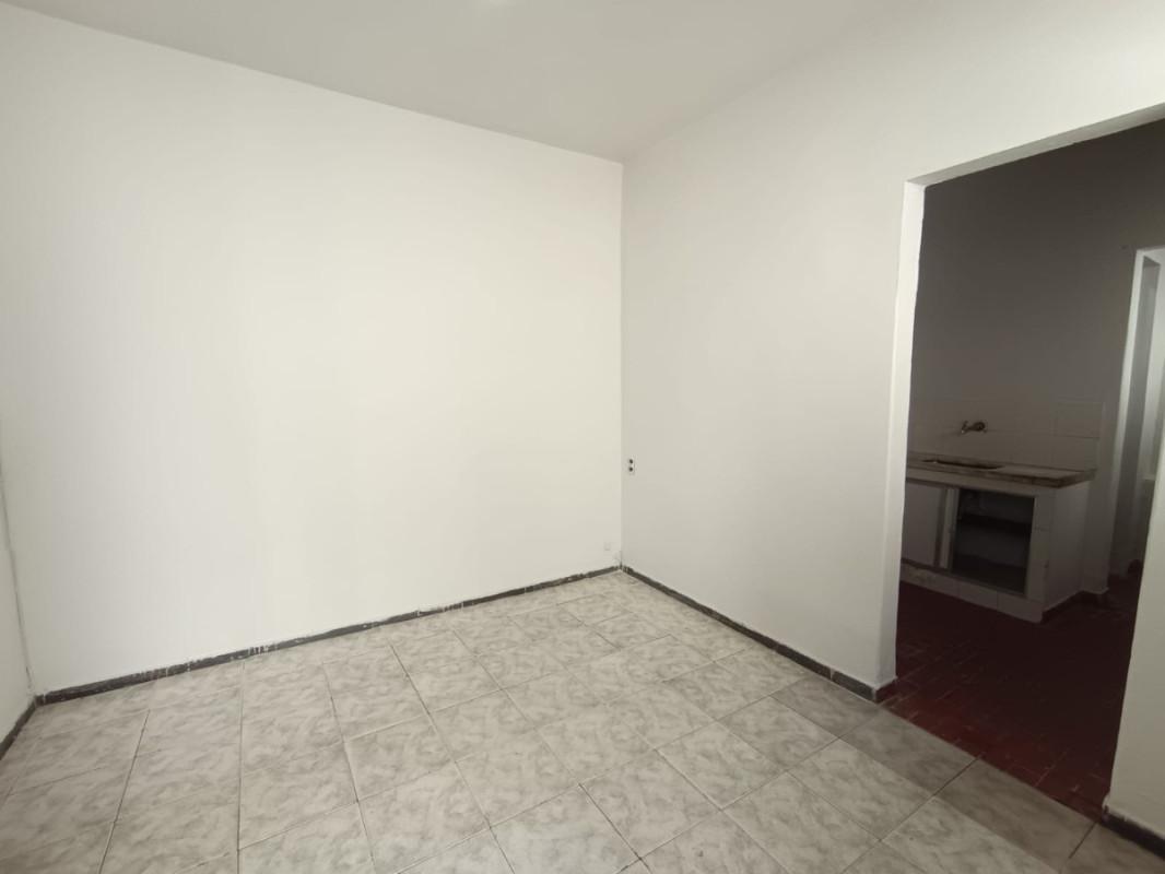 Casa, Sagrada Família, 1 Quarto, 0 Vaga