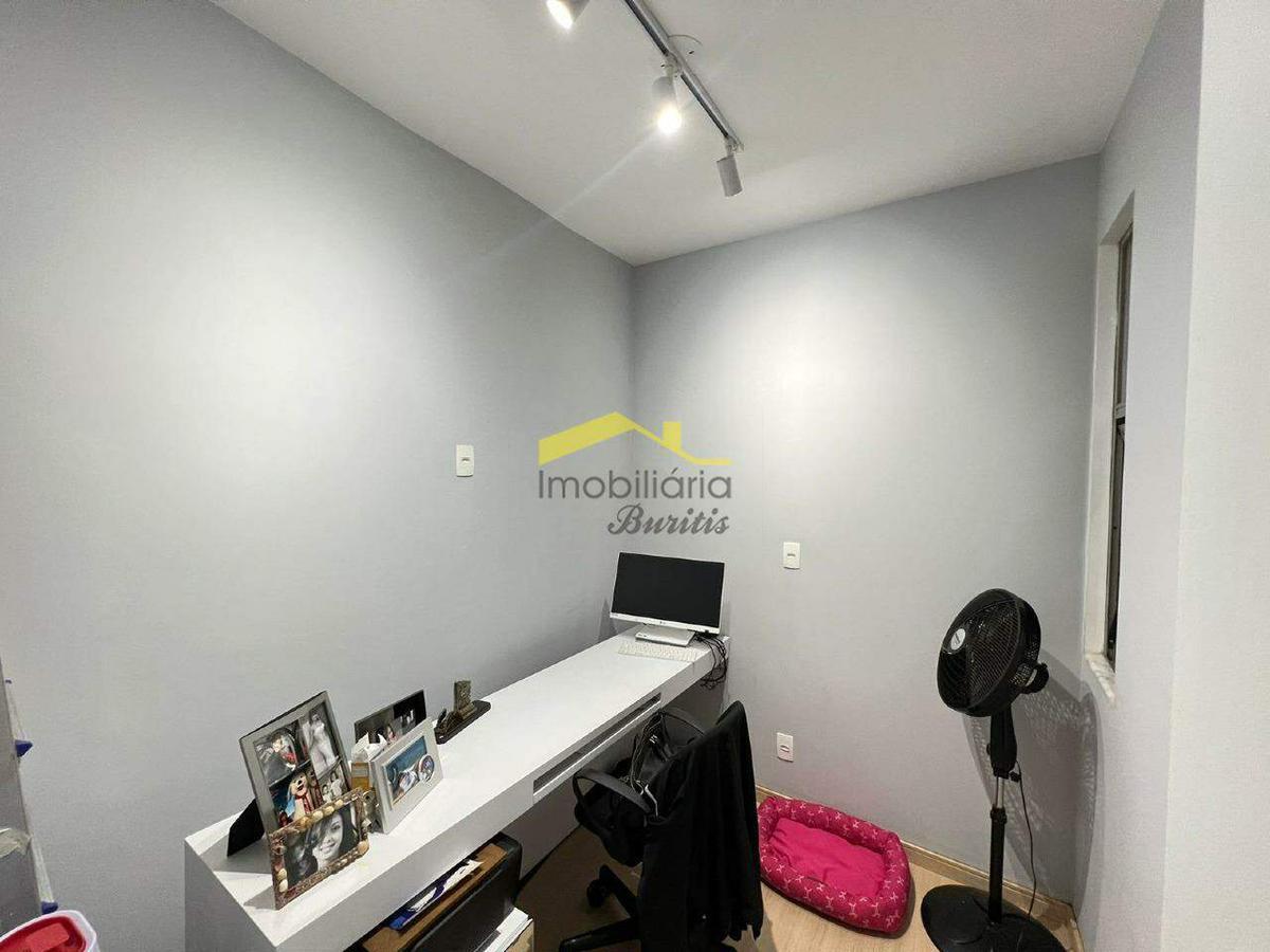 Apartamento, Estoril, 3 Quartos, 1 Vaga, 1 Suíte