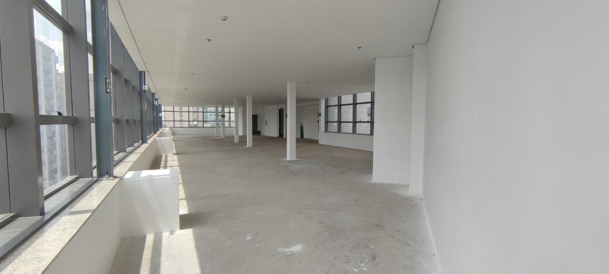 Andar, Centro, 0 Quarto, 2 Vagas