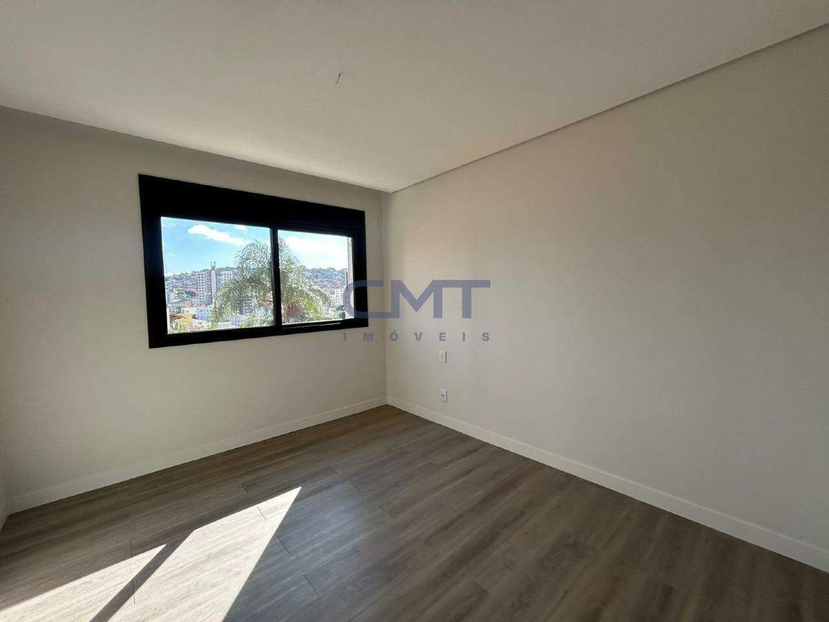 Apartamento, Serra, 4 Quartos, 3 Vagas, 2 Suítes