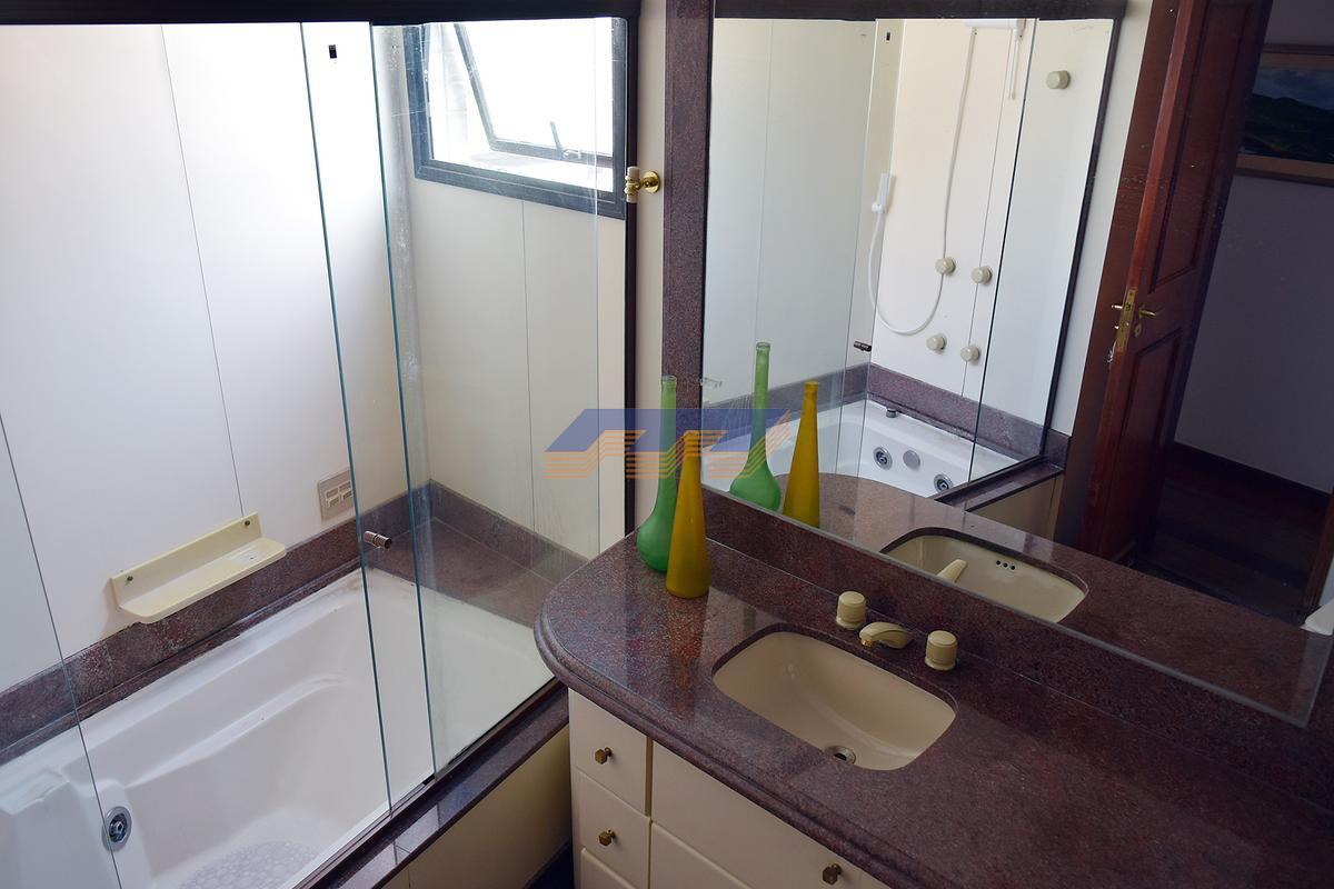 Apartamento, Sion, 4 Quartos, 3 Vagas, 1 Suíte