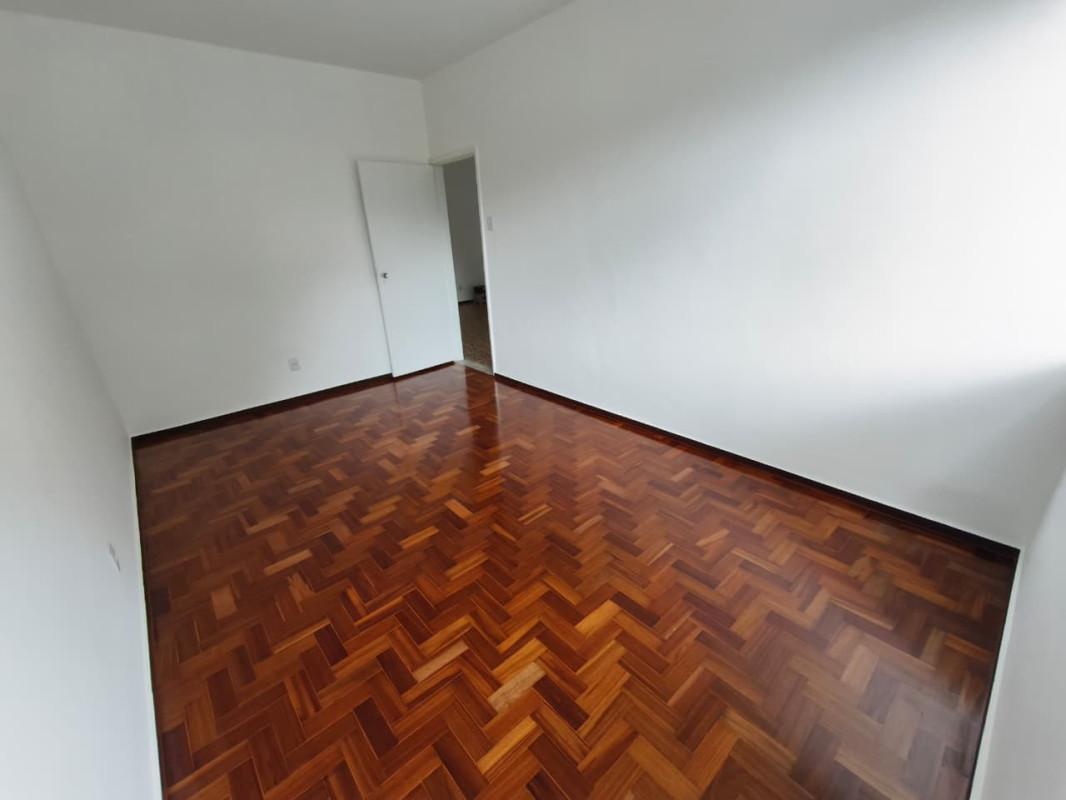 Casa, Floresta, 3 Quartos, 2 Vagas, 1 Suíte