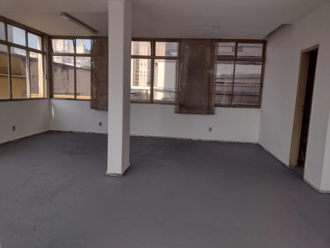 Sala, Barro Preto, 0 Quarto, 0 Vaga